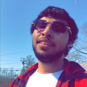 Meet your Posher, Darian